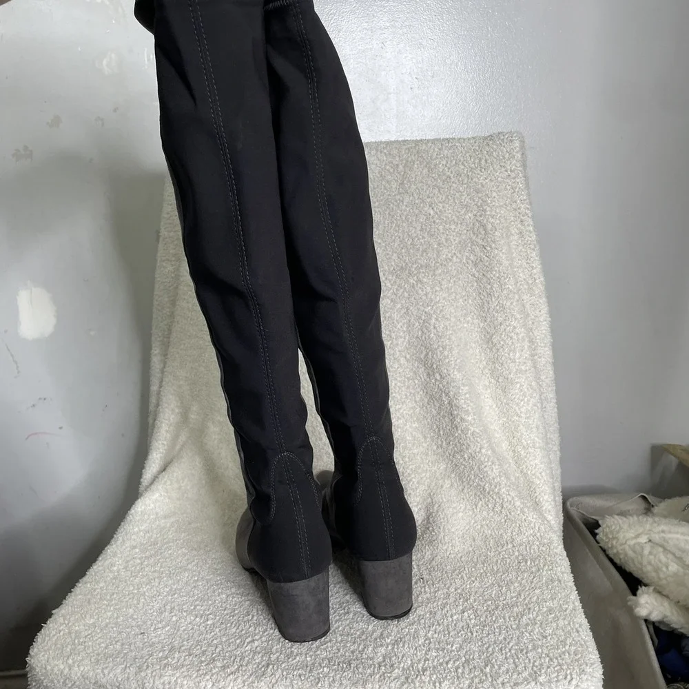 Stuart Weitzman Gillian 60 City‎ Suede Over-The-Knee Boot 7.5M